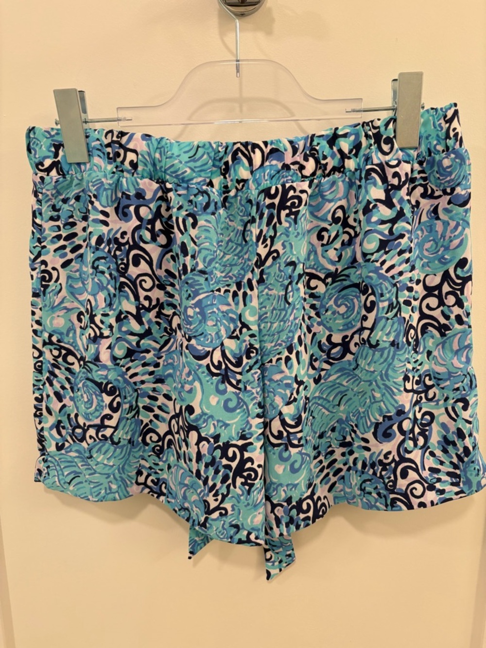 Lilly Pulitzer Mylee Tie Front Shorts in Light Aqua Spritz Size 6 - Picture 5 of 9